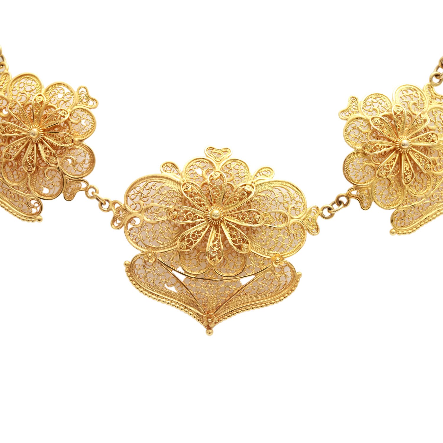 Collier "Friesenschmuck" aus filigran gearbeiteten, ornamentalen Elementen, GG 14K. L: ca. 45 cm. - Image 2 of 5