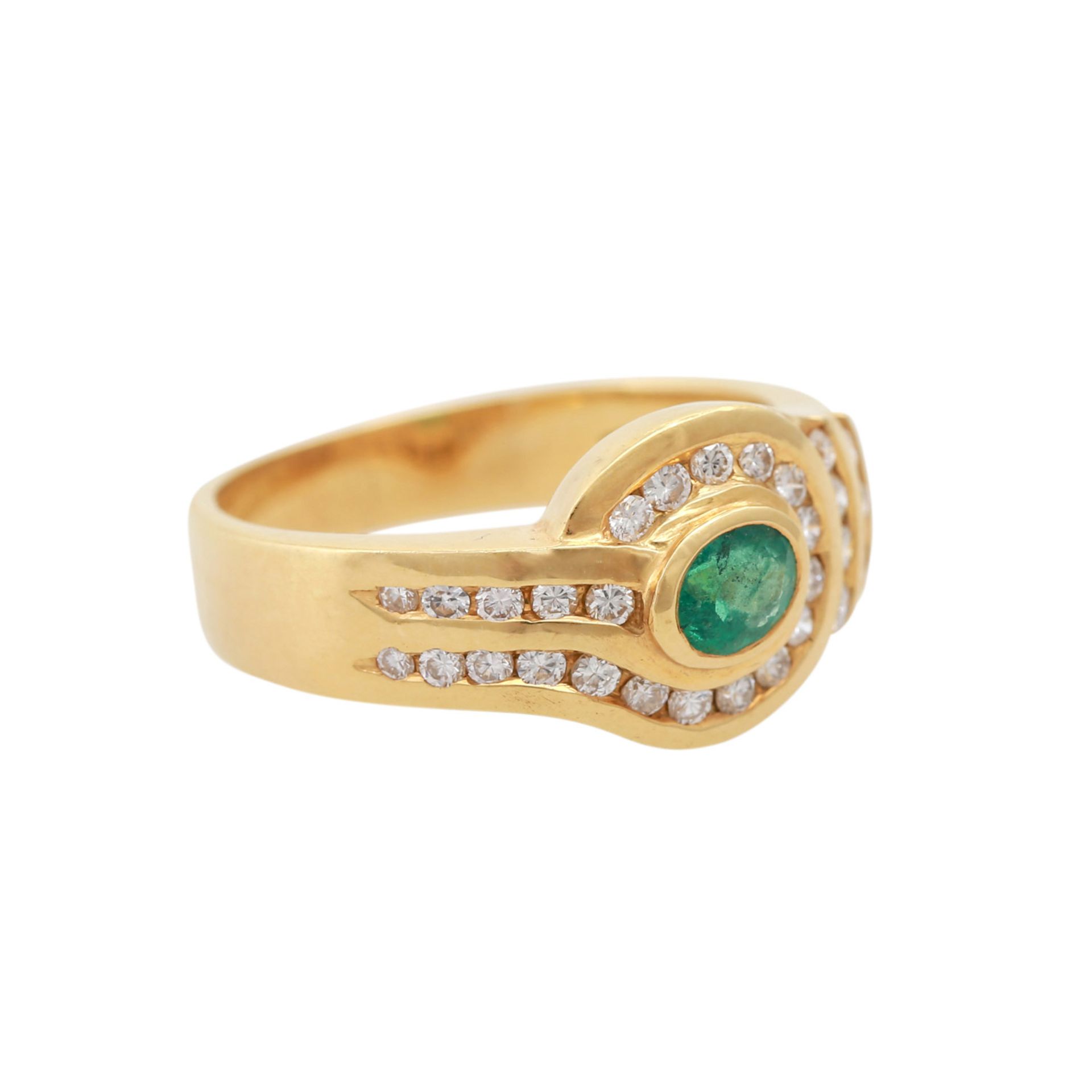 Damenring besetzt mit 1 ovalfac. Smaragd sowie kl. Brillanten zus. ca. 0,38 ct, WG 18K. Ringgröße - Bild 2 aus 4