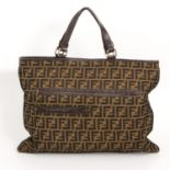 FENDI VINTAGE zeitloser Shopper. Flaches Design aus Textil mit klassischer F-Monogram Webstruktur,