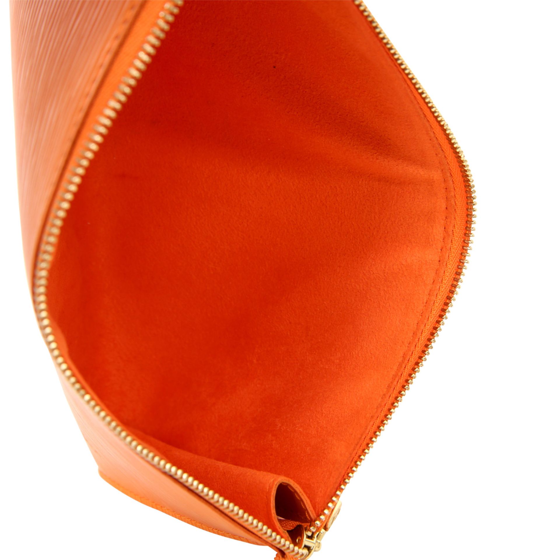 LOUIS VUITTON Clutch "POCHETTE ACC NM", Koll. 2005. Epi-Leder Serie in Orange, goldfarbene Hardware, - Bild 6 aus 7