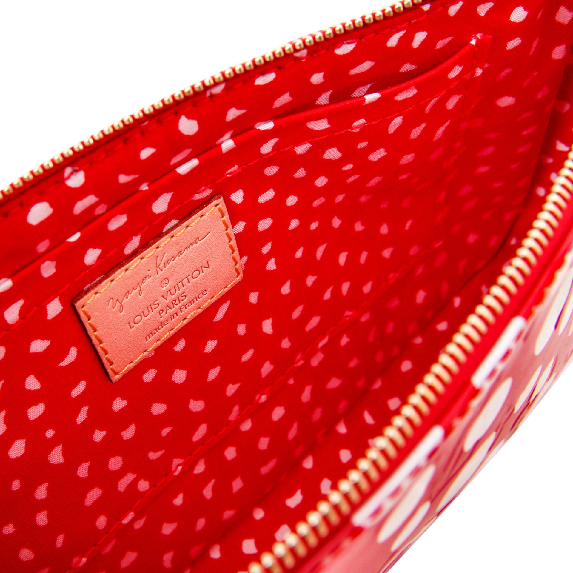 LOUIS VUITTON Pochette "DOT´S INFINITY", Koll. 2012. NP. ca.: 1:100,-€. Limited Edition mit Yayoi - Bild 8 aus 8