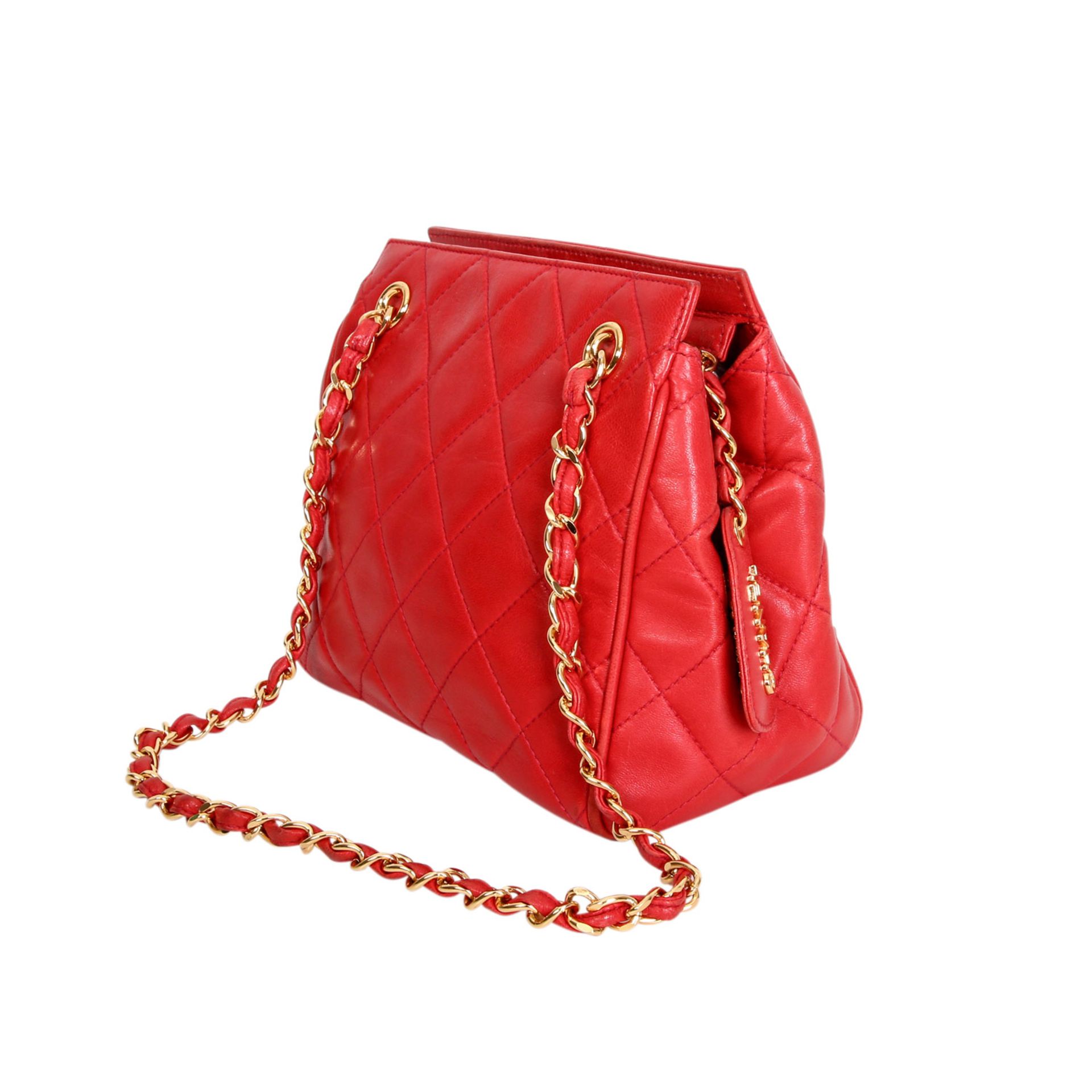 CHANEL VINTAGE Schultertasche, Koll. 1994/96. Nappaleder in Rot, goldfarbene Hardware, - Bild 2 aus 6