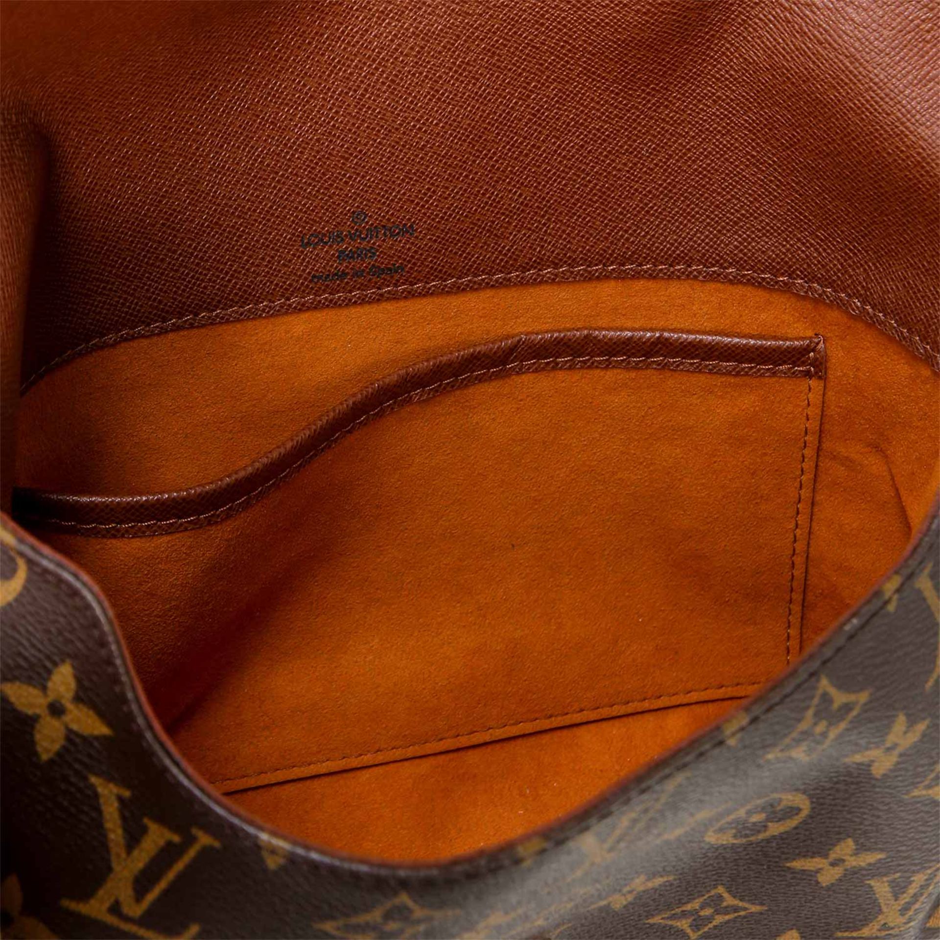 LOUIS VUITTON Umhängetasche "MUSETTE TANGO", Koll.: 2004. Monogram Canvas Serie, breiter - Bild 6 aus 6