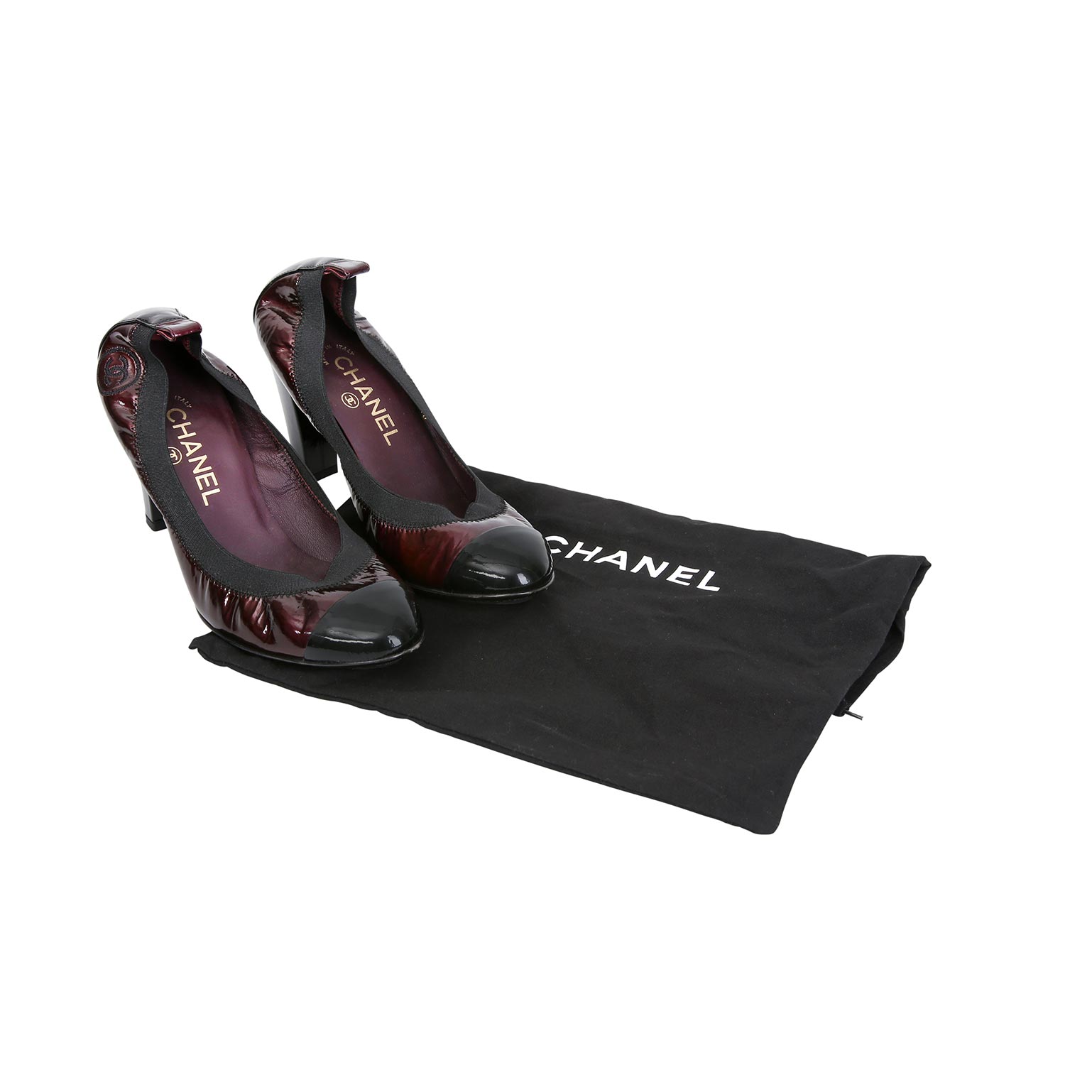 CHANEL Pumps, Gr. 38,5 C.Gummizug-Modell aus Lackleder in Bordeaux mit schwarzen Details und - Image 5 of 5