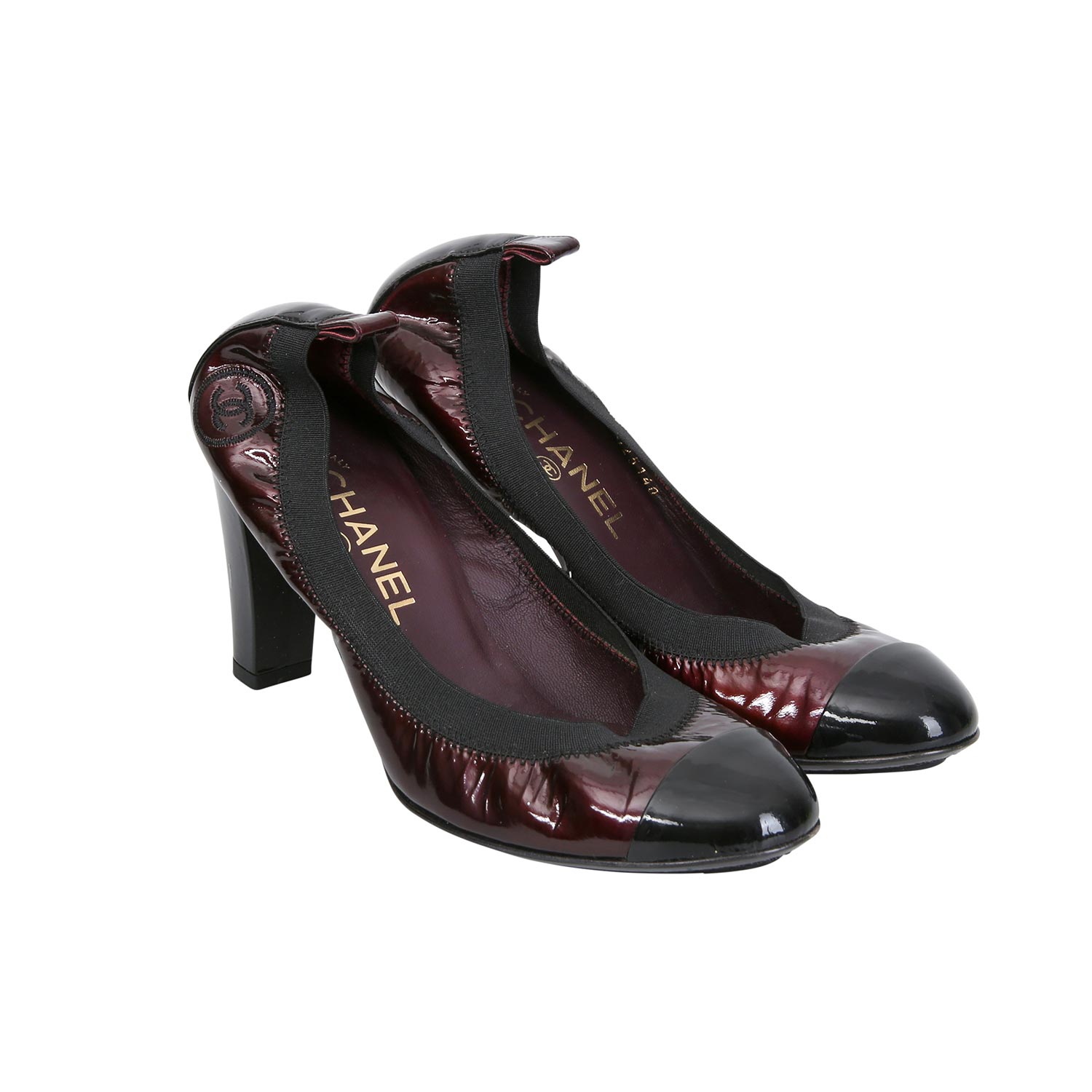 CHANEL Pumps, Gr. 38,5 C.Gummizug-Modell aus Lackleder in Bordeaux mit schwarzen Details und - Image 2 of 5