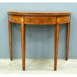 Mahogany and satinwood crossbanded and inlaid tea table with shell decoration, on square tapering