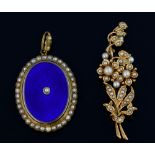 Blue enamel and pearl set locket the reverse with glazed compartment, 4.5 cm, 9 ct gold and a