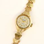 Avia Ladies wristwatch, round dial with Arabic numerals and baton hour markers, with 17 Jewels