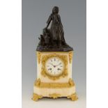 Raingo Freres Paris, white marble and gilt metal mantle clock with striking movement, surmounted