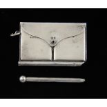 Edward VII, aide memoir notepad and combined double stamp case with pencil and suspension ring,