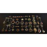 Large collection of 'Miracle' Scottish jewellery, including a number of rings, a bracelet with agate