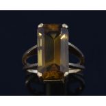 1960's citrine and gold dress ring, tested as 9ct.. Ring size Ocitrine estimated weight 7. 47