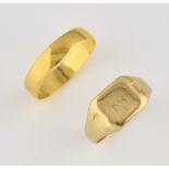 Two gold rings, signet ring in 9 ct, hallmarked Birmingham 1939, size V and wedding band in 22 ct,