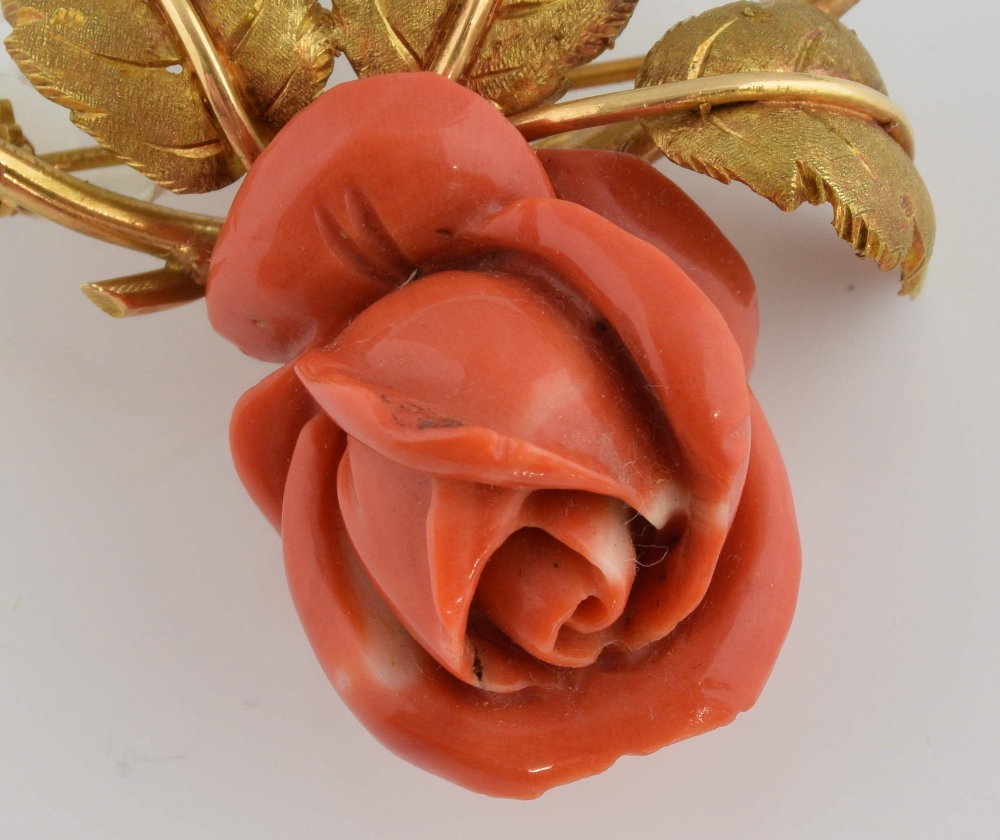 1950's Italian coral rose brooch, with leaf and stem detailing, measuring approximately 4.5cm x 4cm, - Image 4 of 4