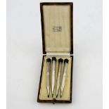 Cased set of four Art Deco bridge pencils, stamped 935 Retailed by the Goldsmiths and Silversmiths