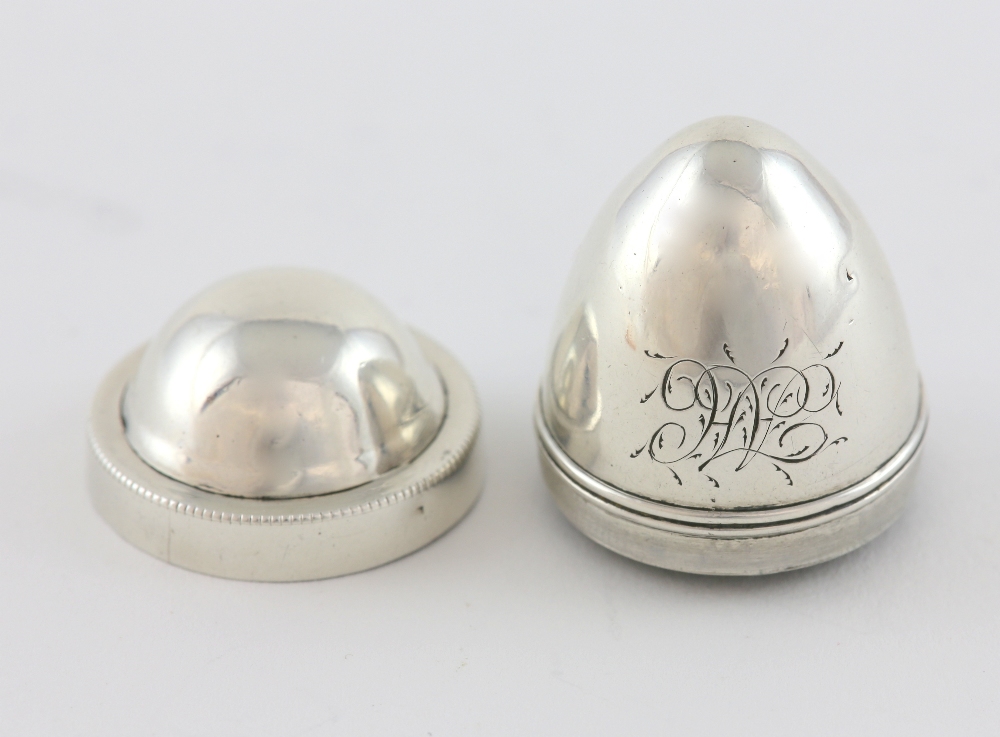 George III silver nutmeg grater of acorn form, by Samuel Pemberton, Birmingham, 1793, 11.7g, 3.6cm - Image 6 of 6