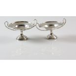 George V pair of silver tazza form pedestal dishes, by Goldsmiths and Silversmiths, London 1918, 6