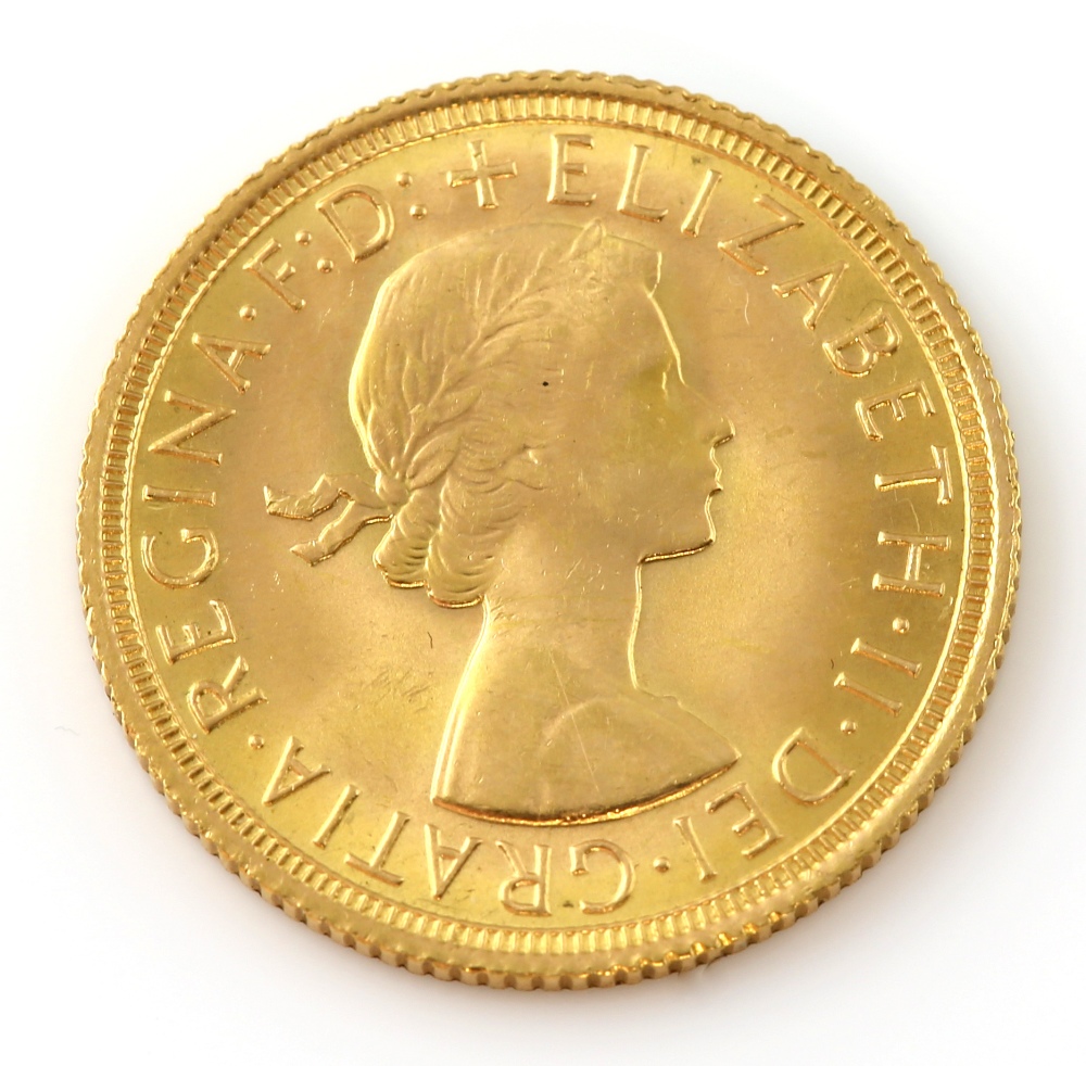 Elizabeth II gold sovereign coin, 1968 . - Image 2 of 4