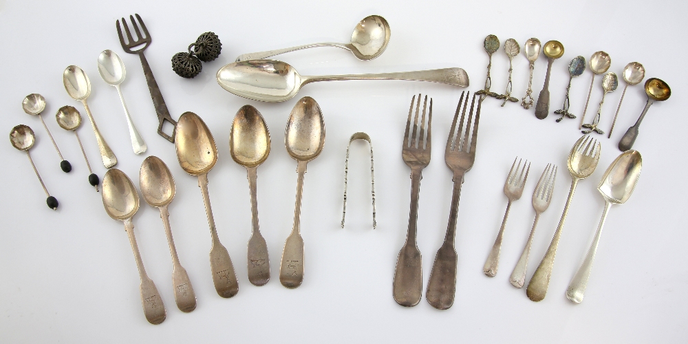 Various flatware and small silver items, gross weight 24 ozs 773 grms. - Image 2 of 2