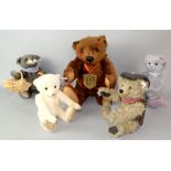 Five limited edition Steiff bears including numbers 035272, 656248, 664236, 673924 and 650789. (5)