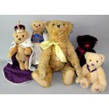 Five limited edition Steiff bears including numbers 034800, 404108, 663659, 038099 and 664359. (5)