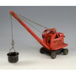 Tri-ang red Jones KL44 crane, with bucket