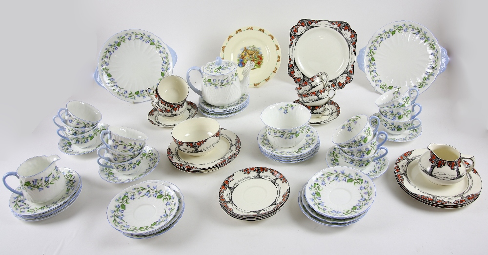 Shelly harebell pattern tea set and Crown Ducal Orange tree tea set, twelve cups saucers and small - Image 2 of 5