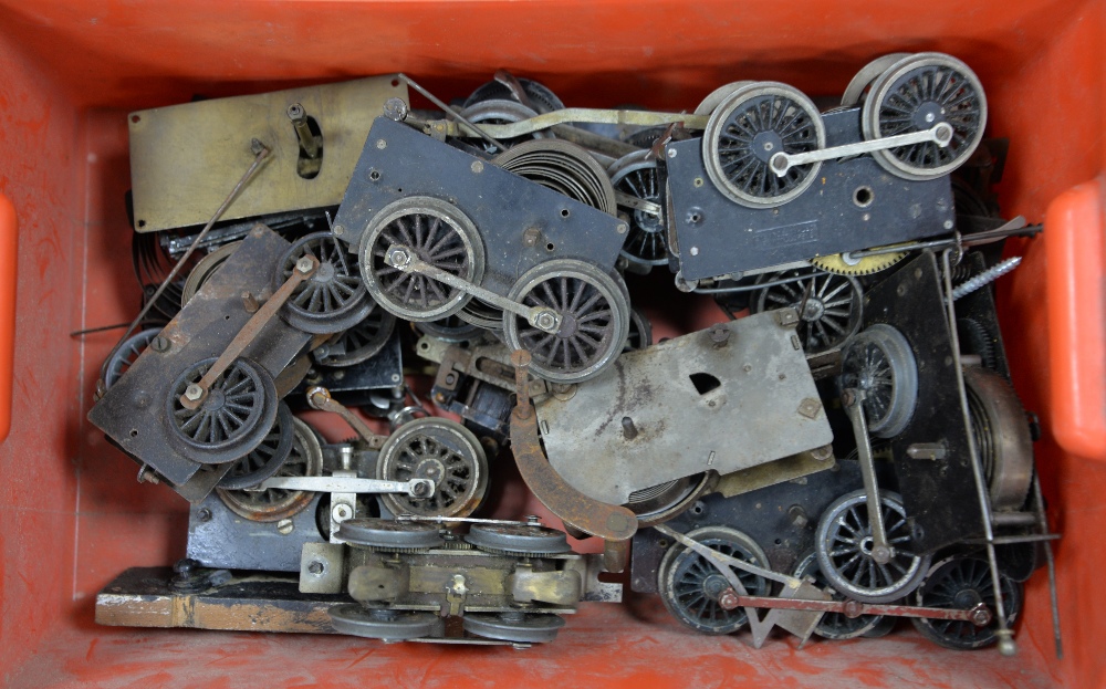 A large quantity of locomotive components and stock. (qty)Provenance: Single owner stock - Image 5 of 5