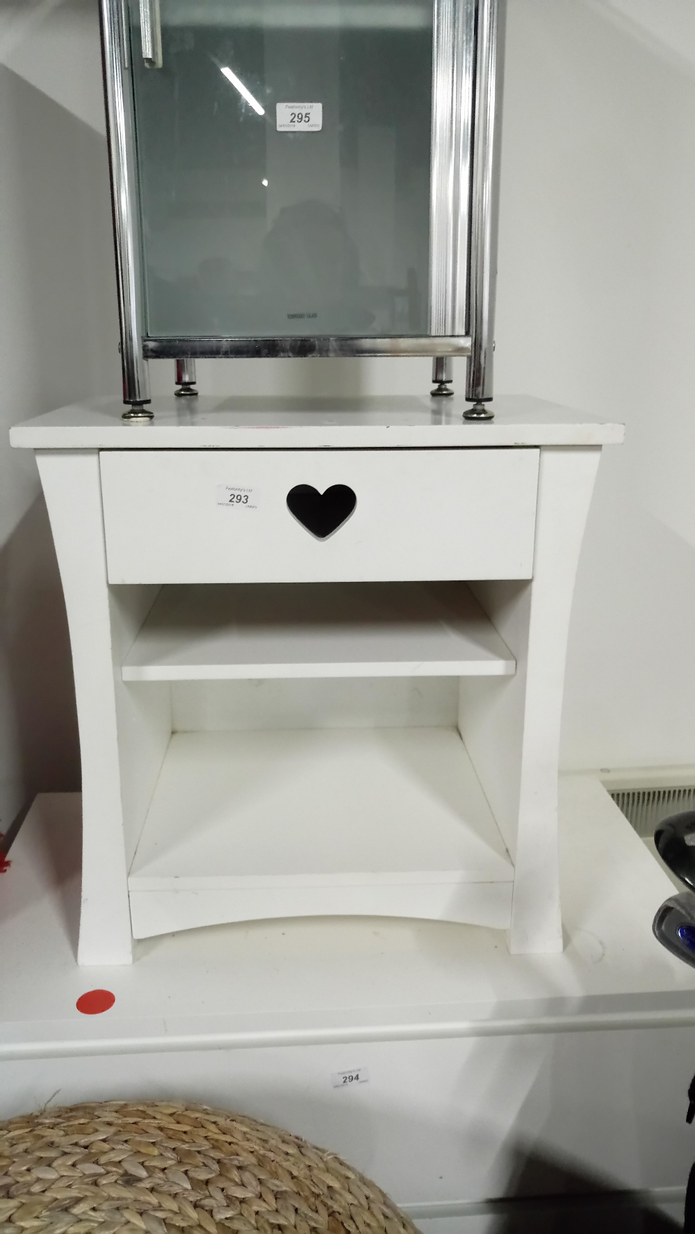 WHITE BEDSIDE TABLE WITH HEART CUTOUT DRAWER