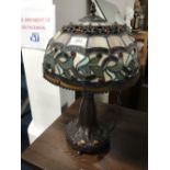 WONDERFUL TIFFANY STYLE LAMP