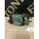 VINTAGE TIN PLATE HORNBY CLOCKWORK TRAIN-LNER 460