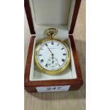 VINTAGE GOLD PLATED GARRARD SWISS MADE 17 JEWEL OPEN FACE POCKET WATCH (WORKING ORDER)