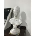CLASSICAL STYLE BUST