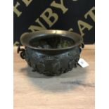 CHINESE BRONZE BOWL with embossed character marks, 5 figures, 2 bats,