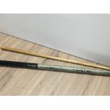 APACHE SNOOKER CUE SIGNED JIMMY WHITE