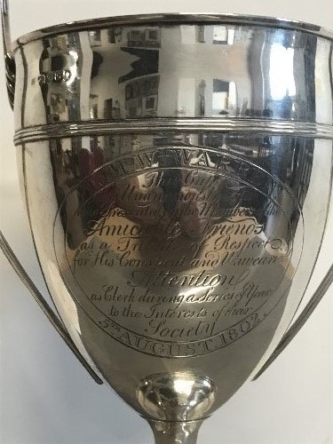 SILVER GILT GEORGIAN CUP MARKED FOR LONDON 1802 ORIGINAL INSCRIPTION MR TOM WARREN AMICABLE SOCIETY - Image 2 of 2