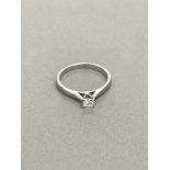 18CT SOLITAIRE DIAMOND RING APPROX .