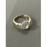 ANTIQUE 18CT PLATINUM & DIAMOND CLUSTER RING