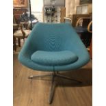 RETRO SWIVEL CHAIR