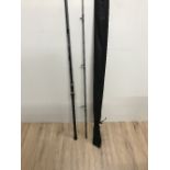 2 X RON THOMPSON PIER RODS IN SLIPS