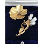 2 ANTIQUE GOLD PEARL BROOCHES