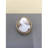 ANTIQUE GOLD CAMEO BROOCH 15CT