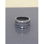 18CT WHITE GOLD DIAMOND 5 ROW RING