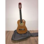 KIDS ACOUSTIC GUITAR AND BAG