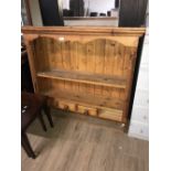 PINE PLATE RACK