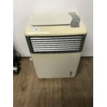 AIR CONDITIONING UNIT