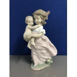 LLADRO 6681 Playing mom (in original box)