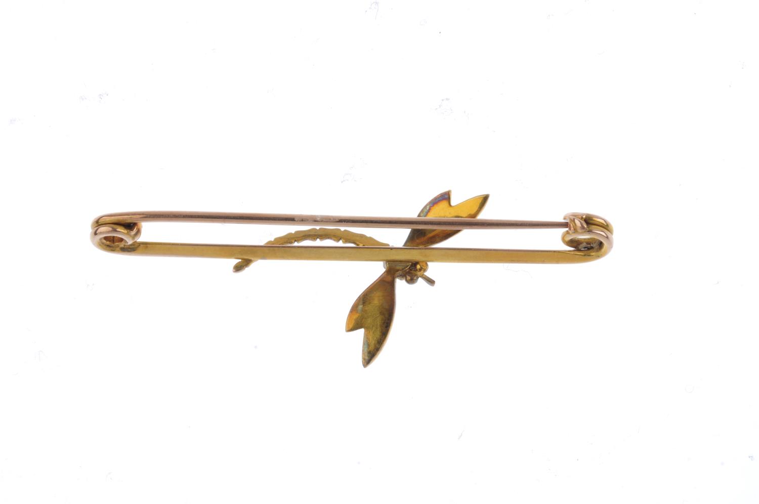 An early 20th century emerald and split pearl bar brooch. Designed as a dragonfly, with - Image 2 of 2