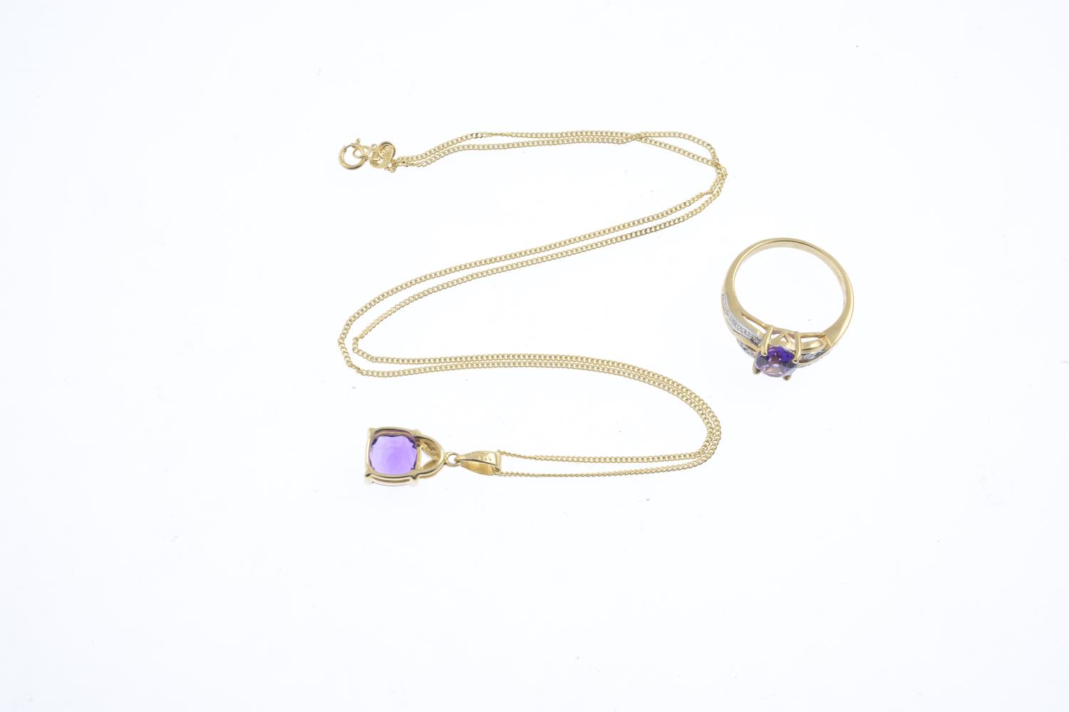 A selection of 9ct gold amethyst and diamond jewellery. To include an oval-shape amethyst and - Image 2 of 3