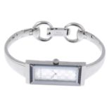 GUCCI - a lady's 127.5 bracelet watch. Stainless steel case. Reference 127.5, serial 13186743.